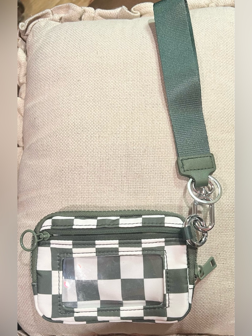 Green and White Checker Wristlet Card Holder